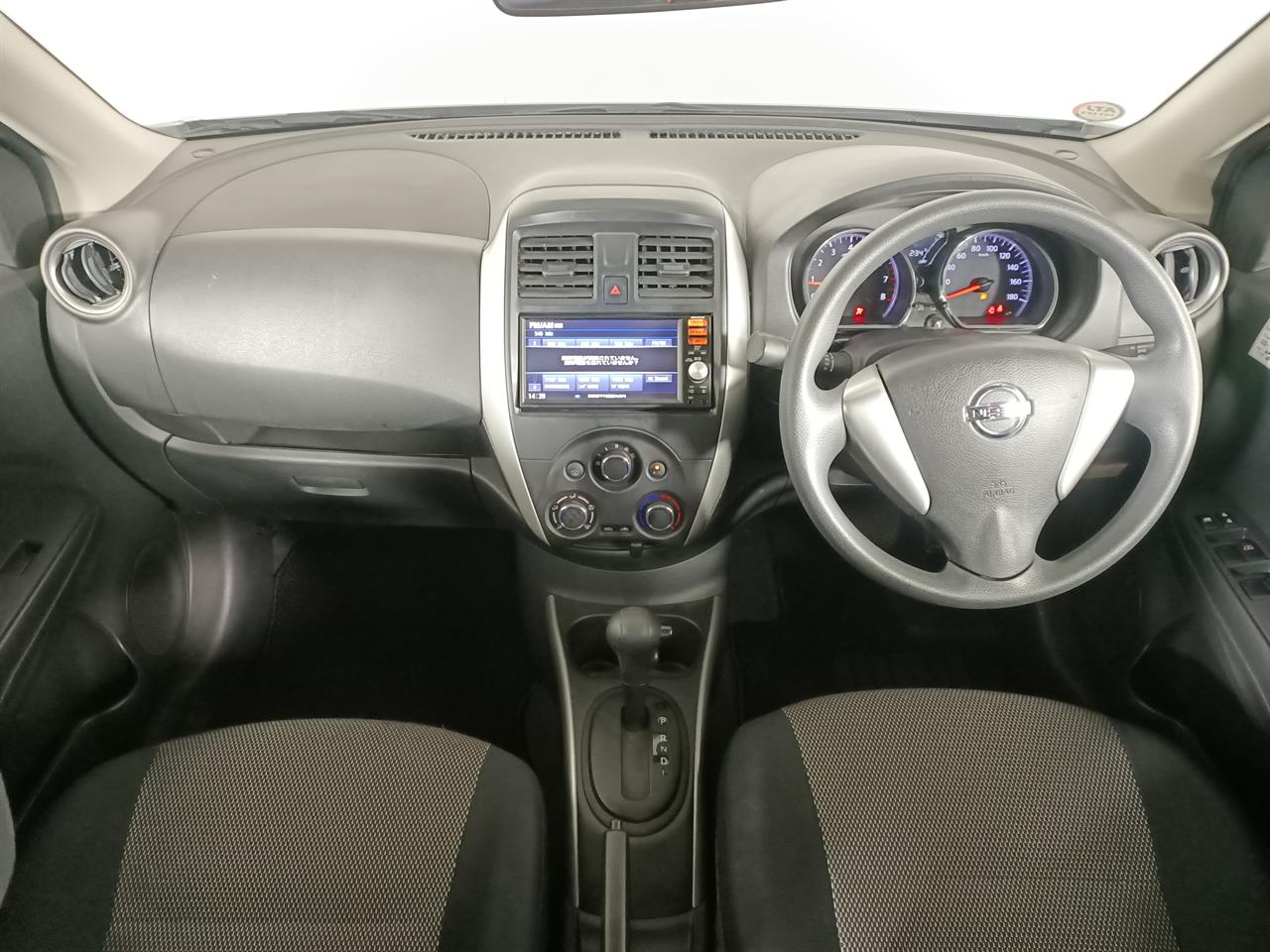2015 Nissan Latio 