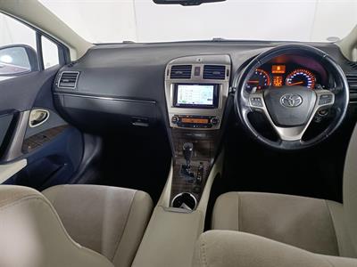 2013 Toyota Avensis 