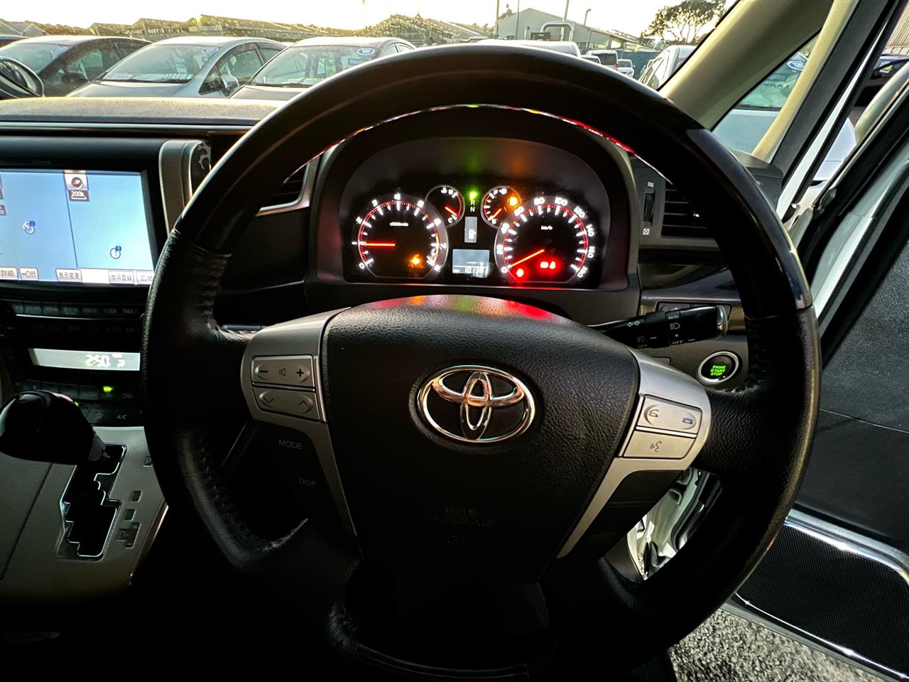 2011 Toyota Alphard 