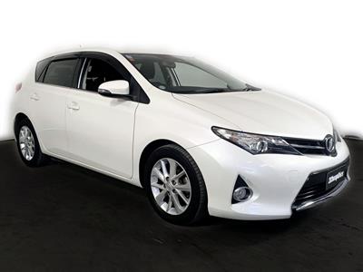 2012 Toyota Auris 