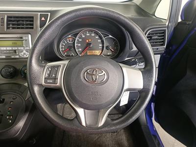 2012 Toyota Ractis 