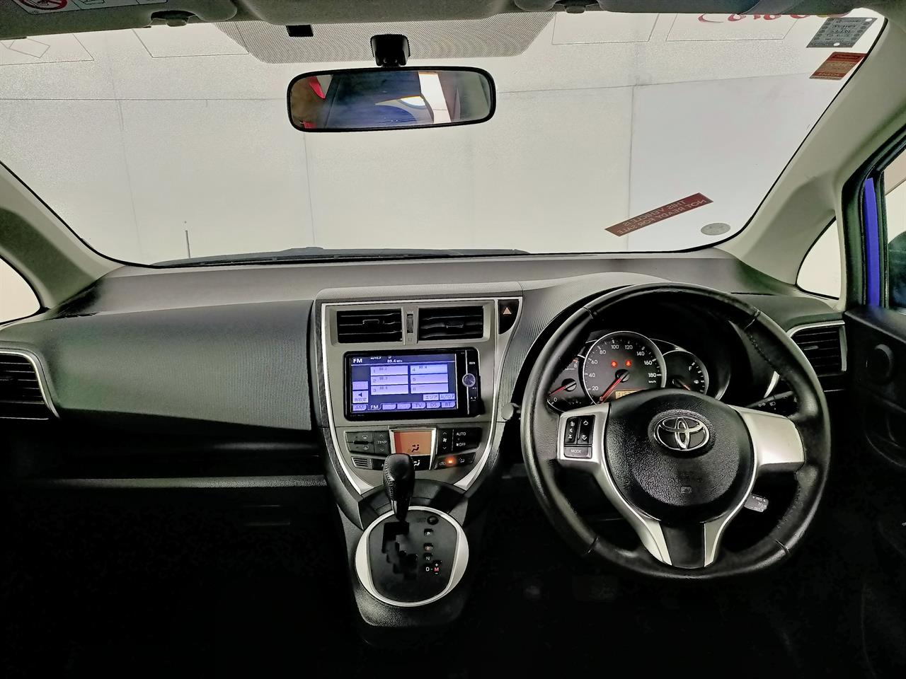 2014 Toyota Ractis 
